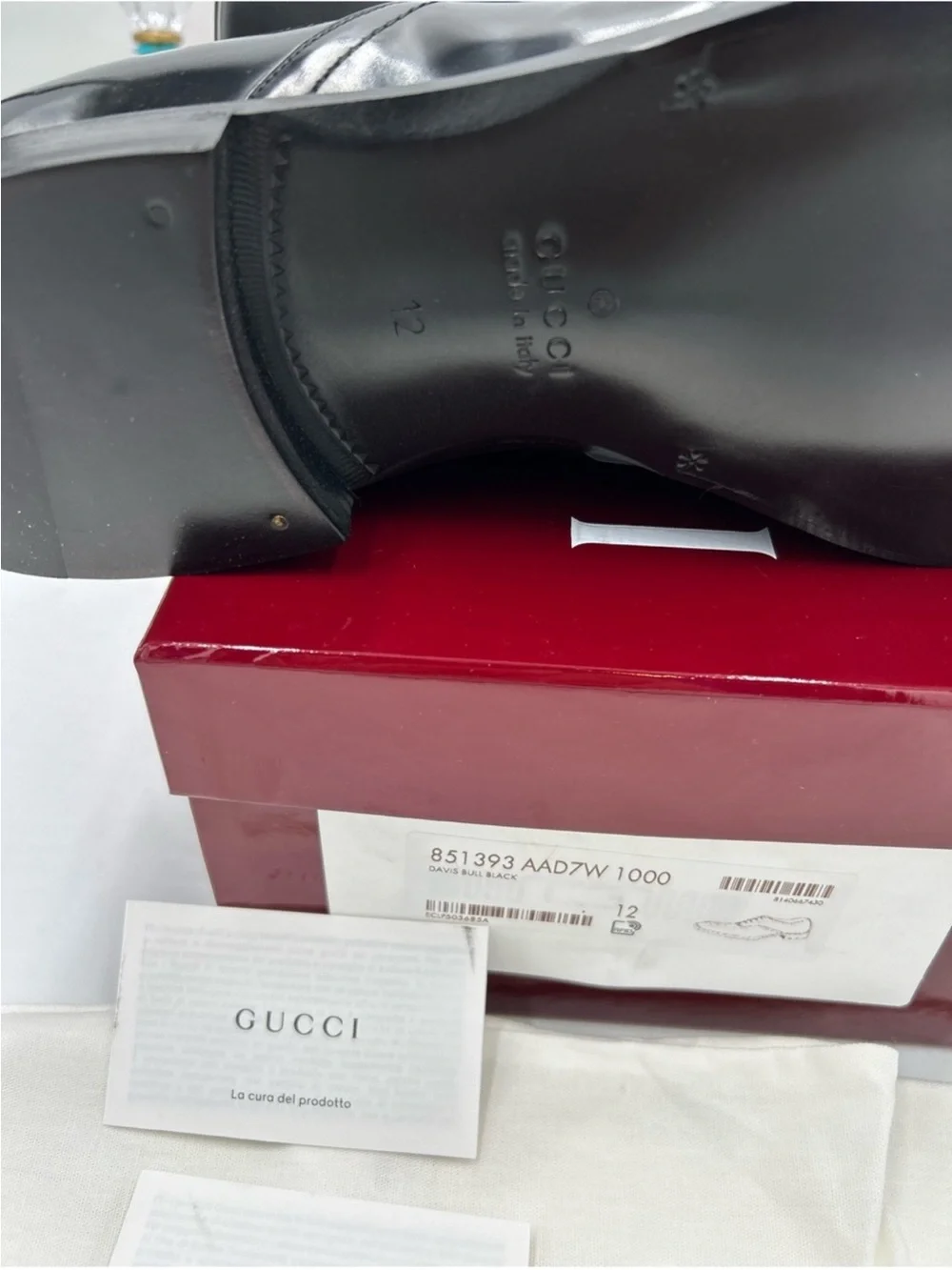 Men’s Gucci, leather lace up dress shoes size 12 fits 12.5 US made in Italy